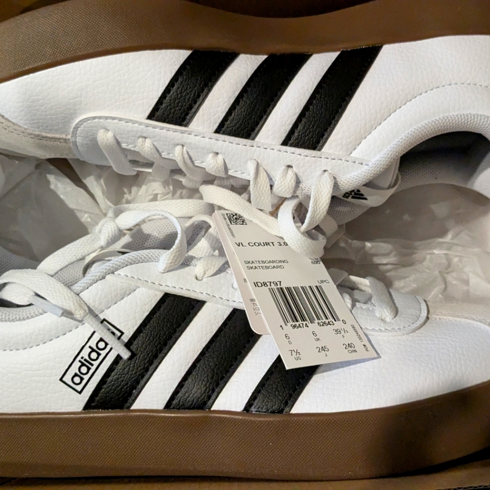Adidas VL Court 3.0, women's 7.5